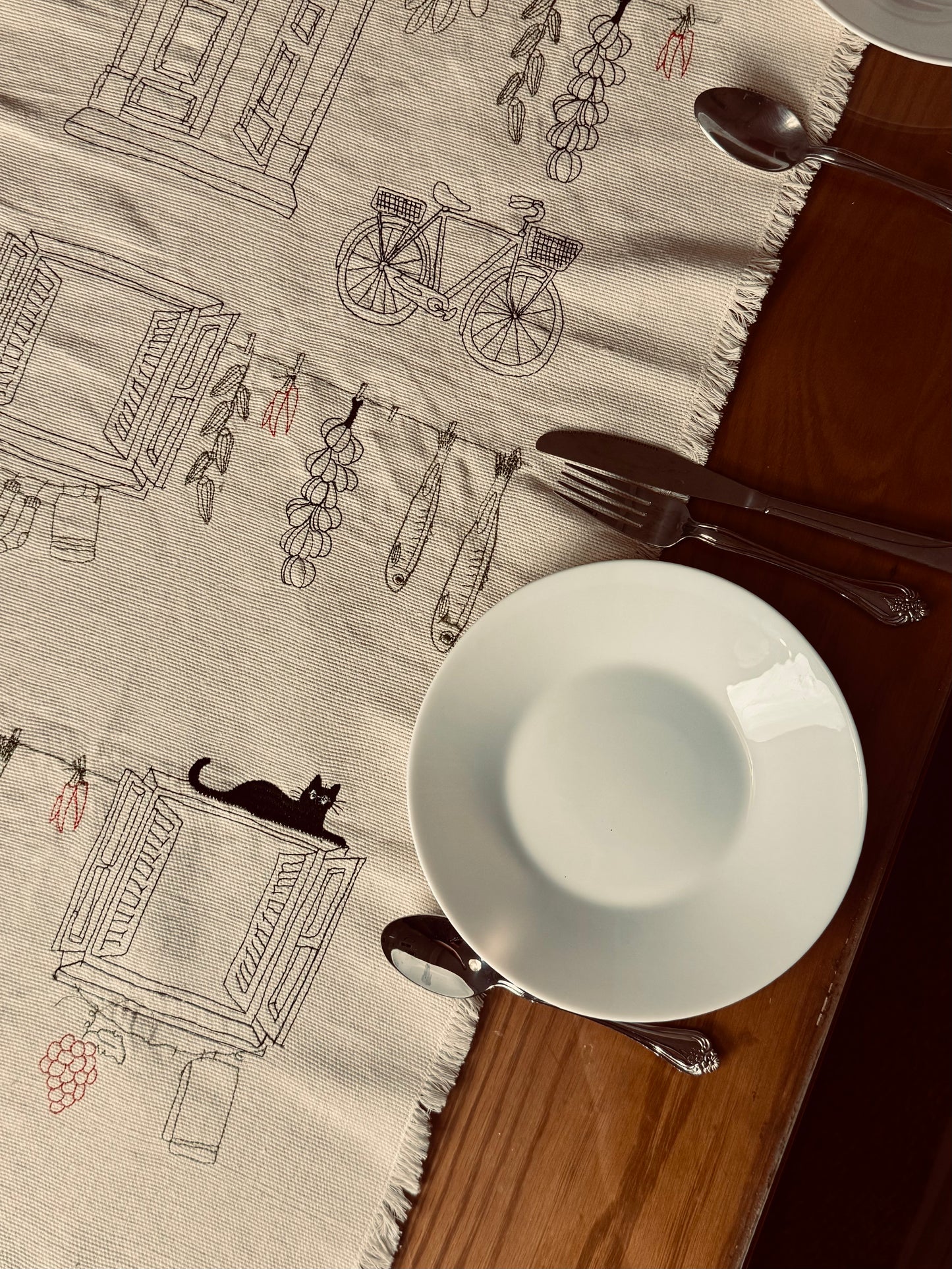 Shababeek Duo — long and short Egyptian summer table runner set