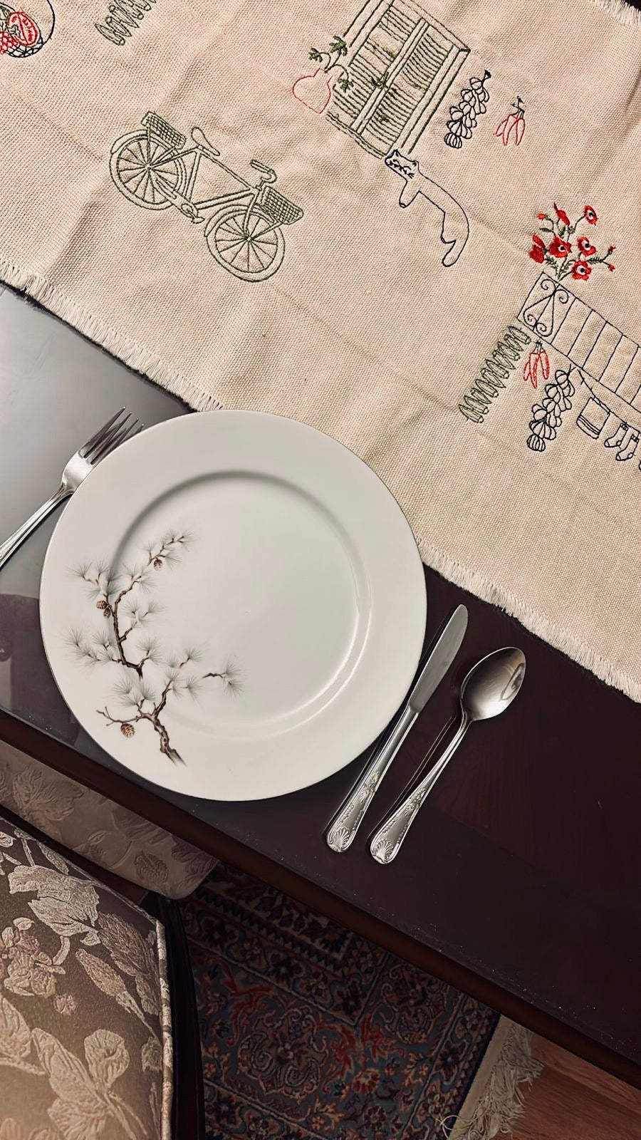 Summer Table Runner