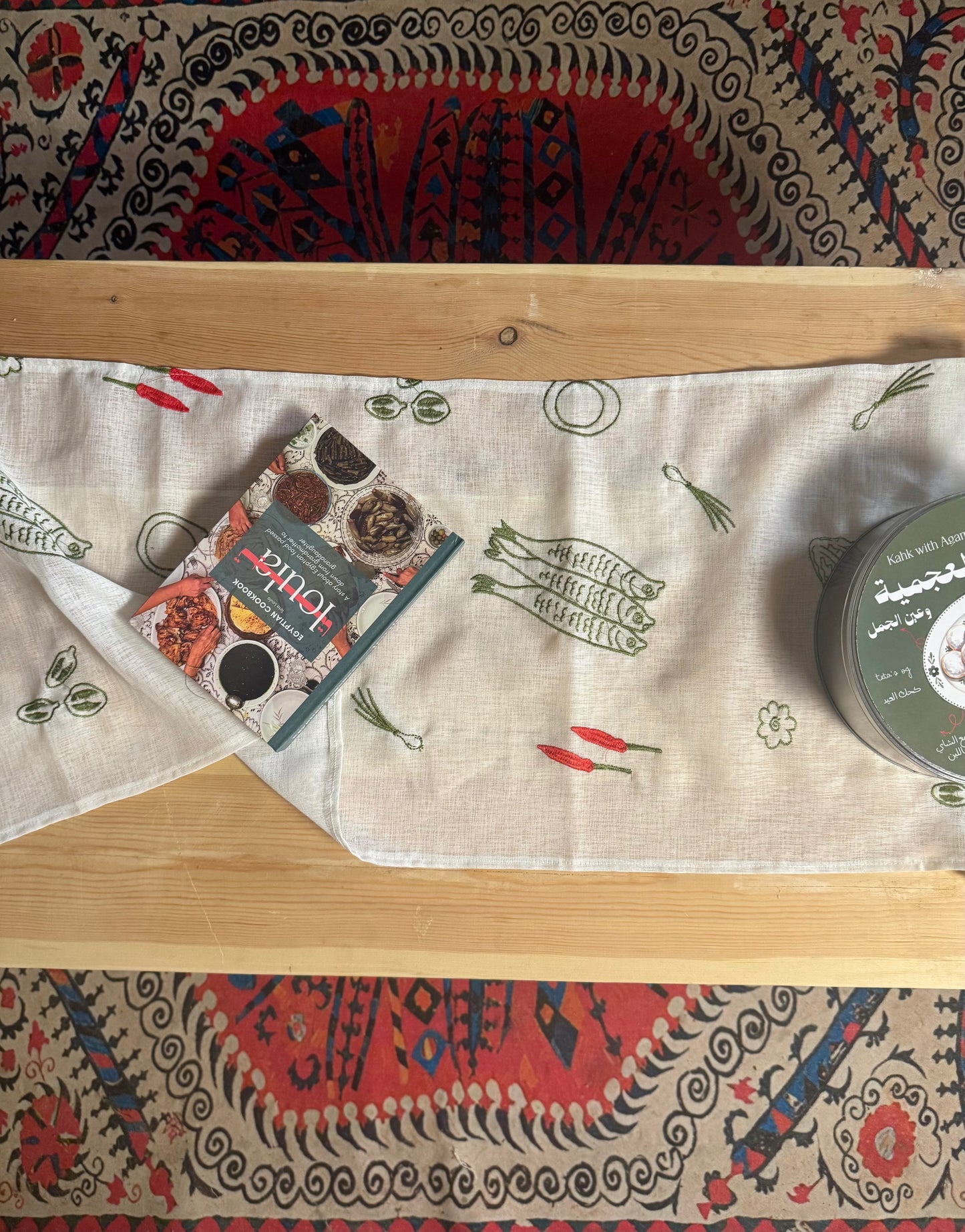 Table Runner: Sham El Nesim