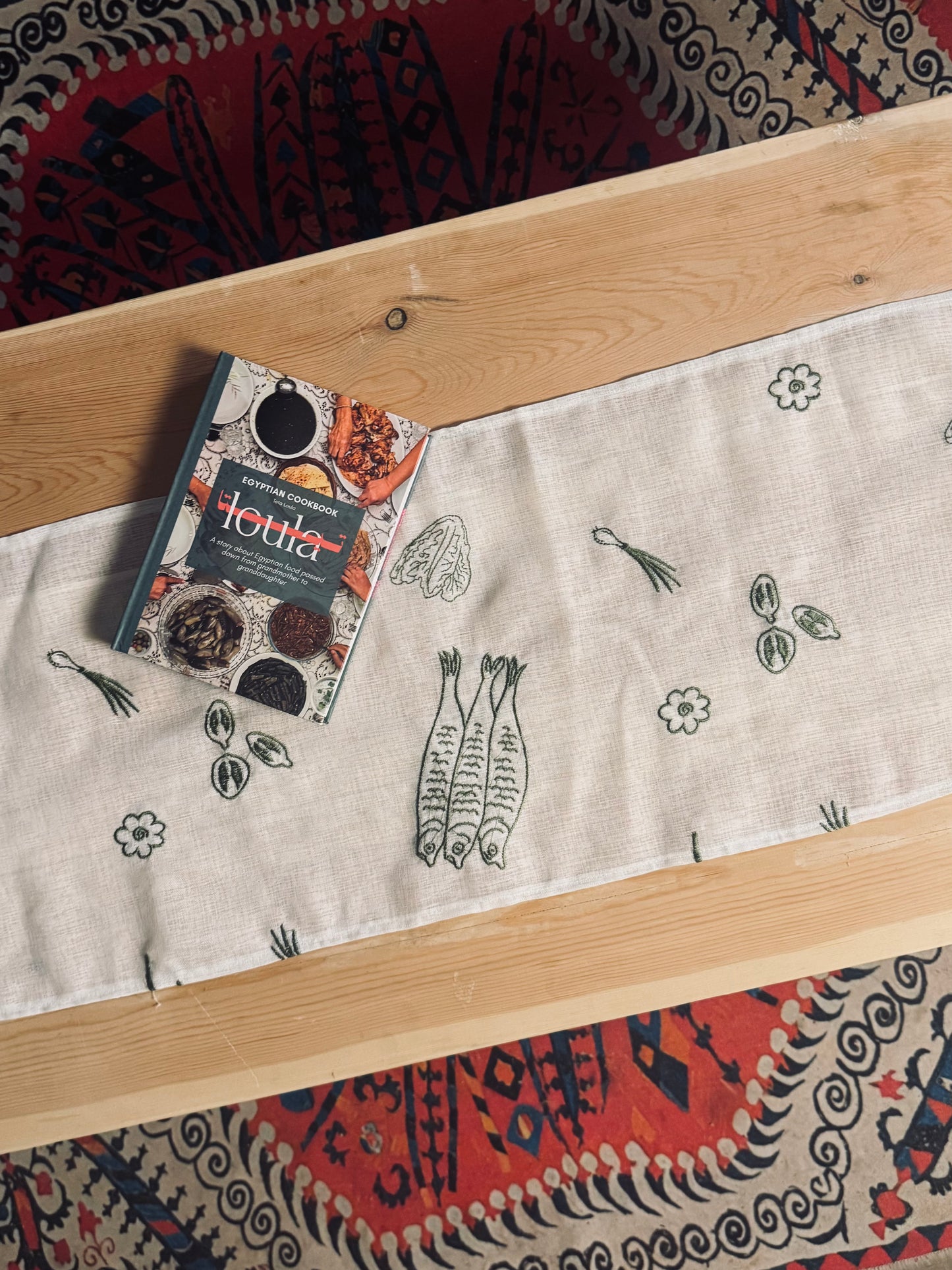 Table Runner: Sham El Nesim