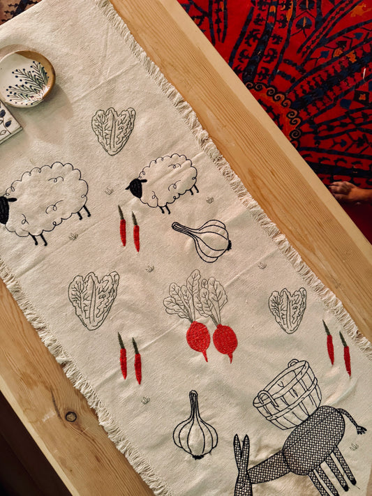 Side Table Runner: Eid El Adha